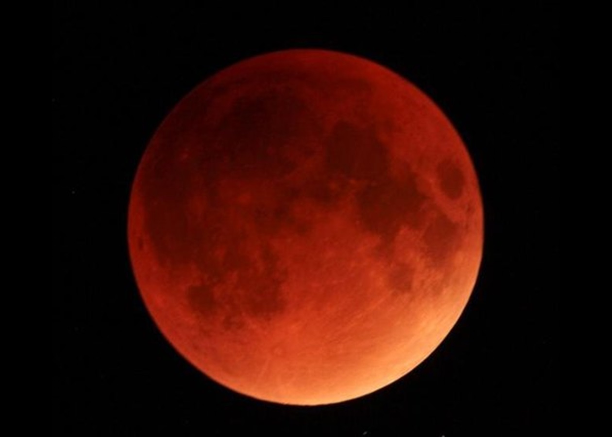 «Незвичайні явища природи на Поділлі. Місячне затемнення»